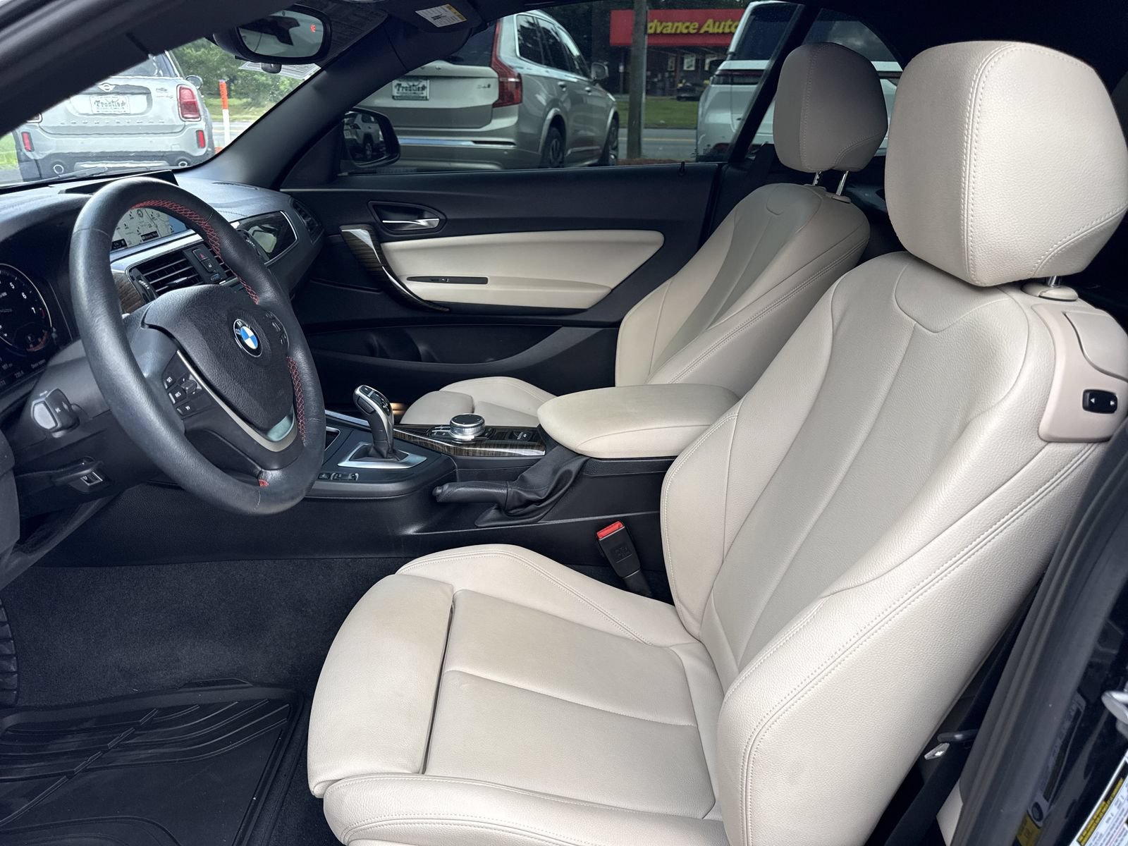 Used 2018 BMW 230i Convertible RWD image 9