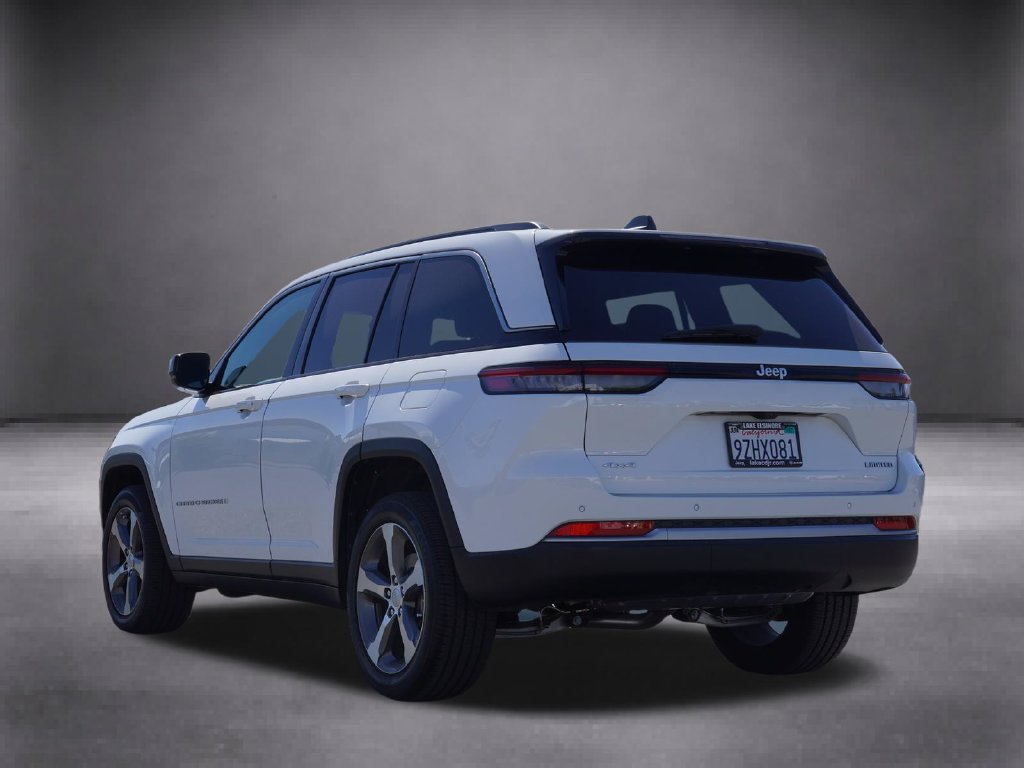 Used 2026 Jeep Grand Cherokee Limited AWD/4WD image 6