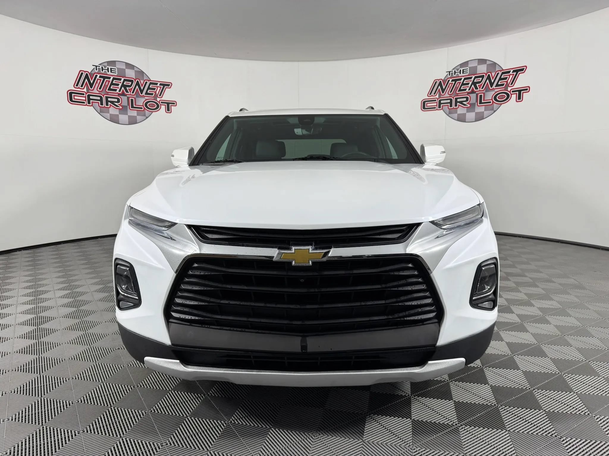 Used 2022 Chevrolet Blazer LT w/ Sound & Technology Package AWD/4WD image 2