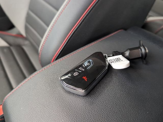 Used 2025 Volkswagen GTI SE w/ SE Leather Seating Package FWD image 31