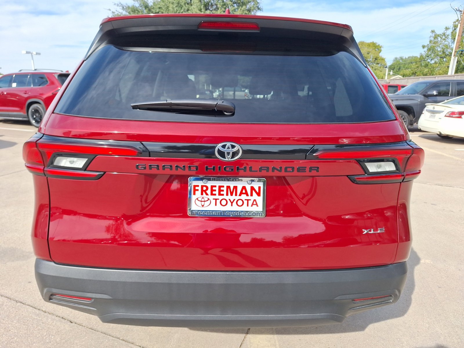 Used 2026 Toyota Grand Highlander FWD image 5