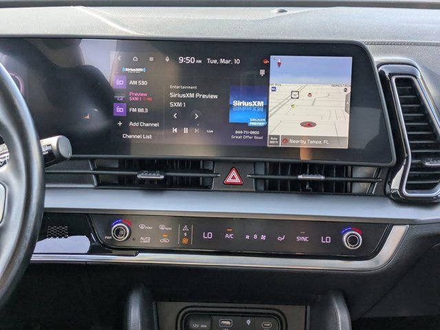 Used 2023 Kia Sportage EX image 16