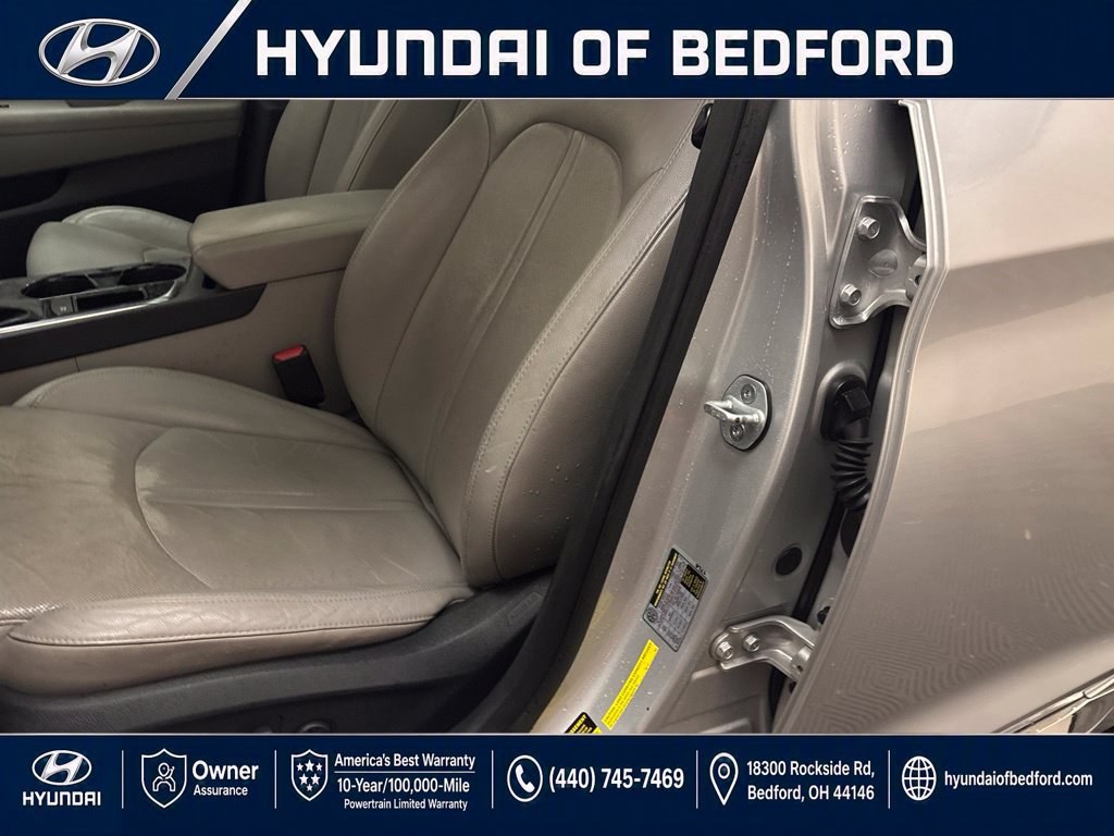 Used 2015 Hyundai Sonata Limited w/ Option Group 05 FWD image 14