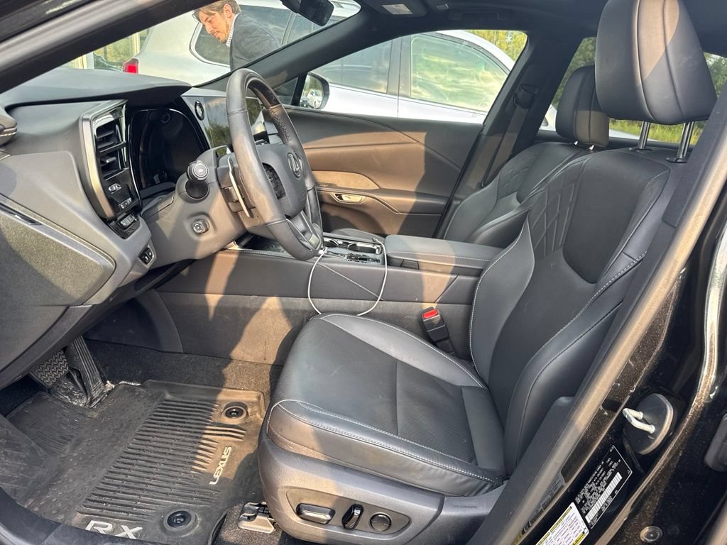 Used 2025 Lexus RX 350 F Sport w/ Convenience Package AWD/4WD image 27