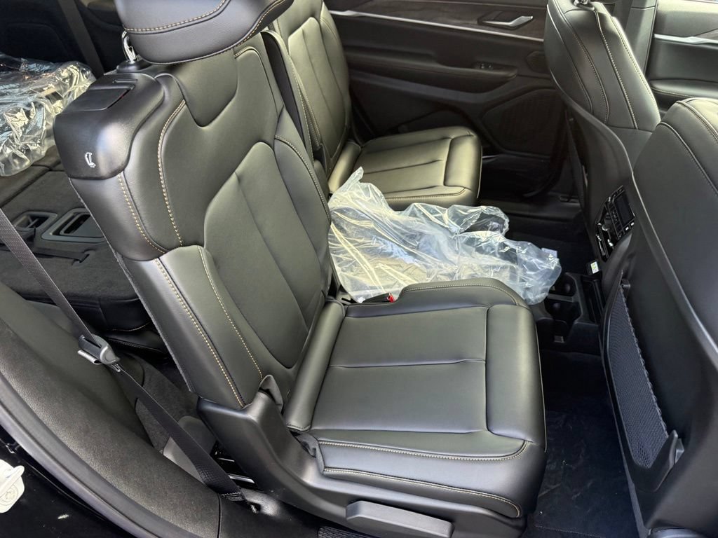 New 2026 Jeep Grand Cherokee L Limited AWD/4WD image 58