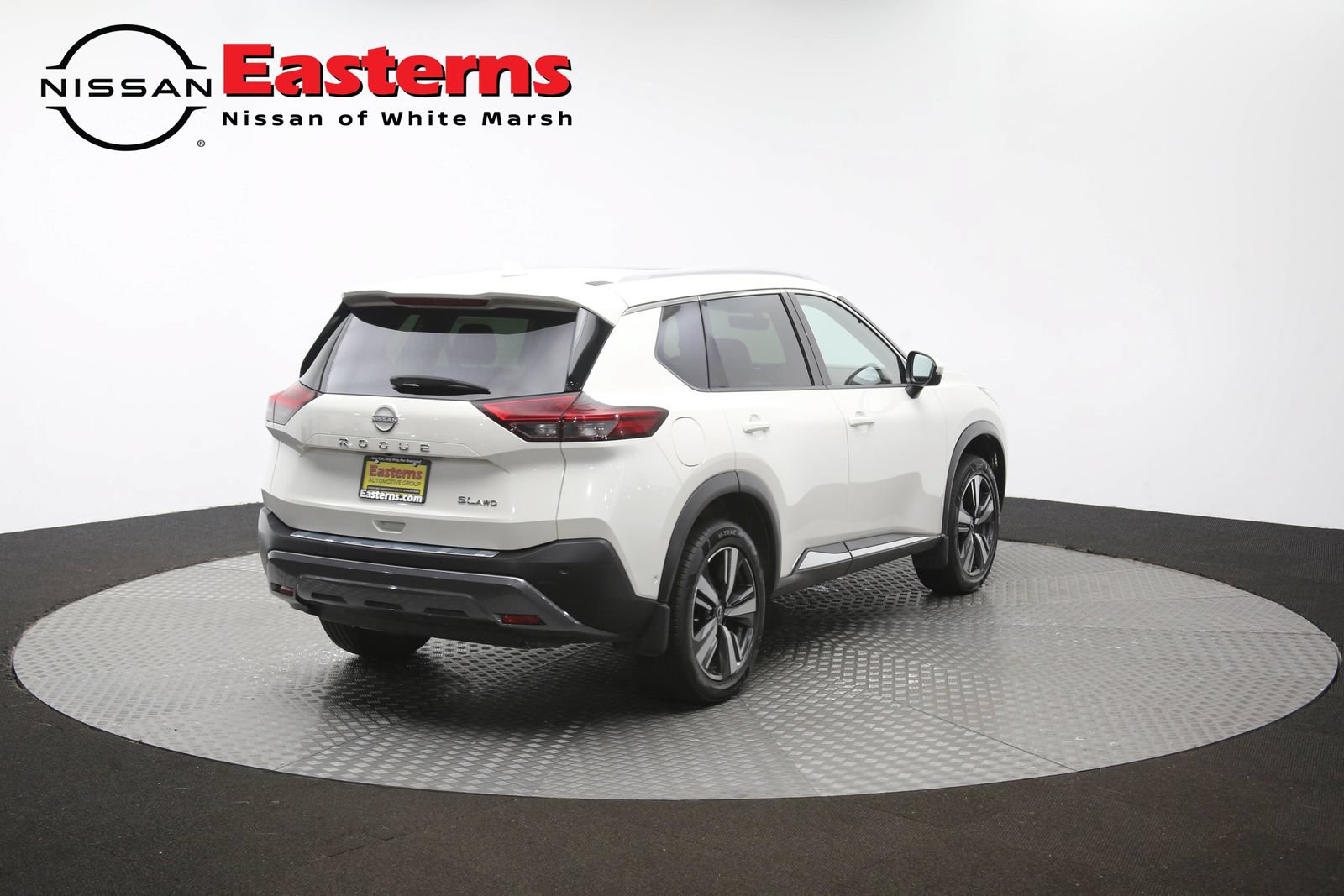 Used 2023 Nissan Rogue SL w/ SL Premium Package AWD/4WD image 42