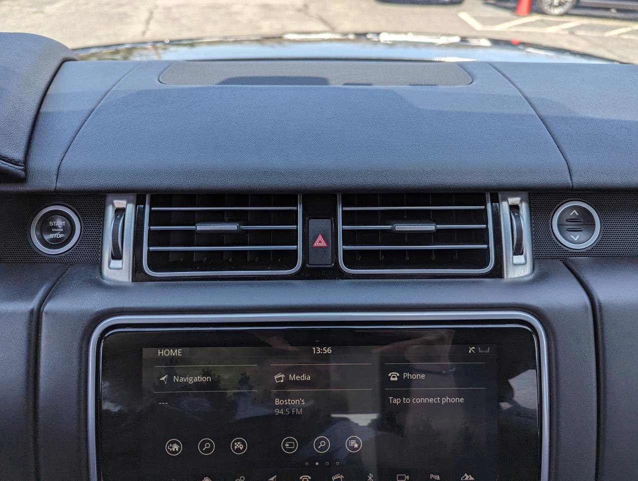 Used 2020 Land Rover Range Rover HSE AWD/4WD image 21