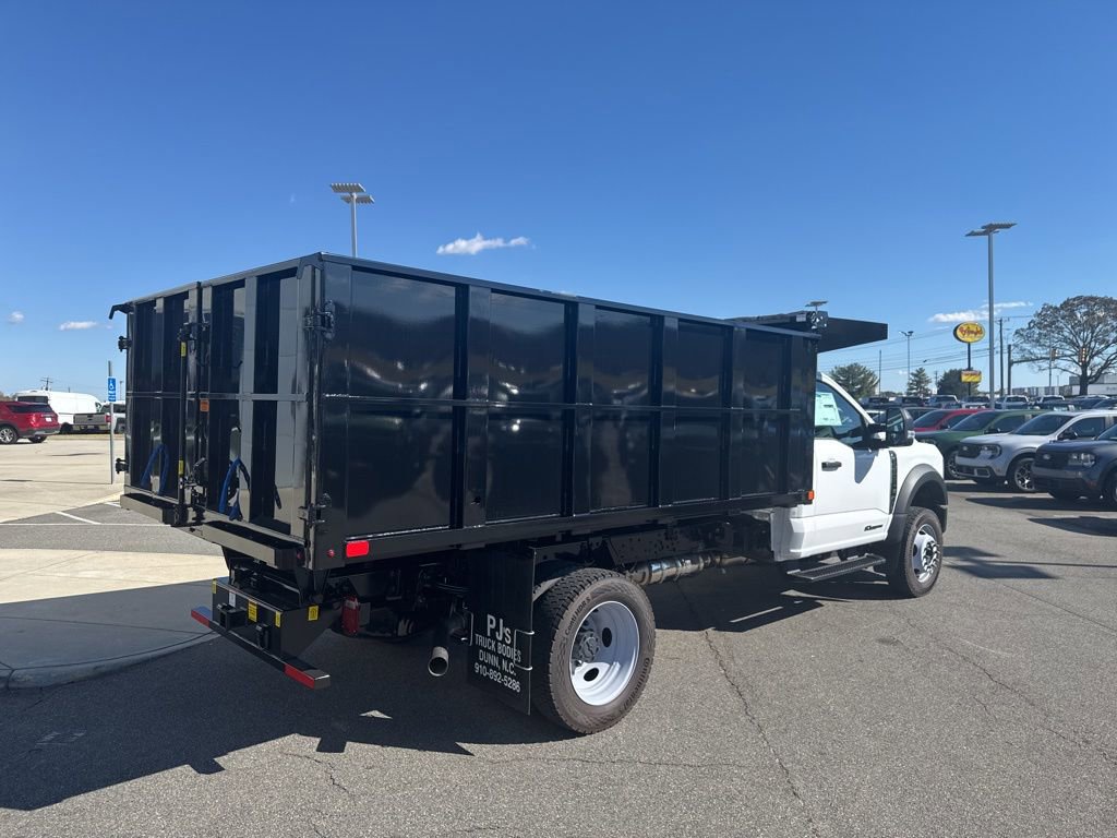 New 2025 Ford F550 4x4 Regular Cab Super Duty image 4