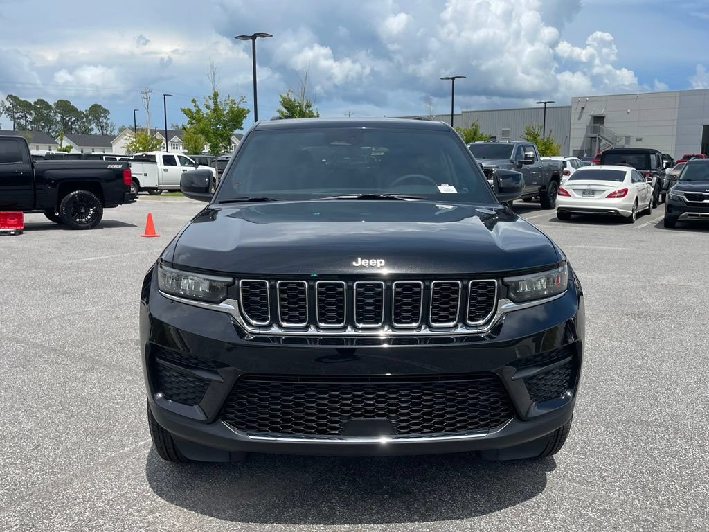 New 2026 Jeep Grand Cherokee Laredo RWD image 13