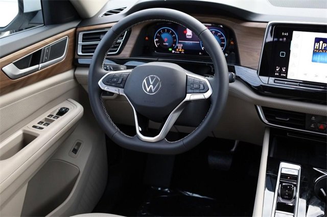 New 2026 Volkswagen Atlas SE image 25