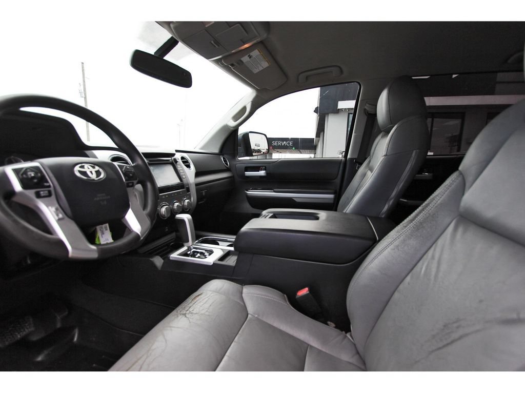 Used 2015 Toyota Tundra SR5 w/ SR5 Upgrade Package AWD/4WD image 27