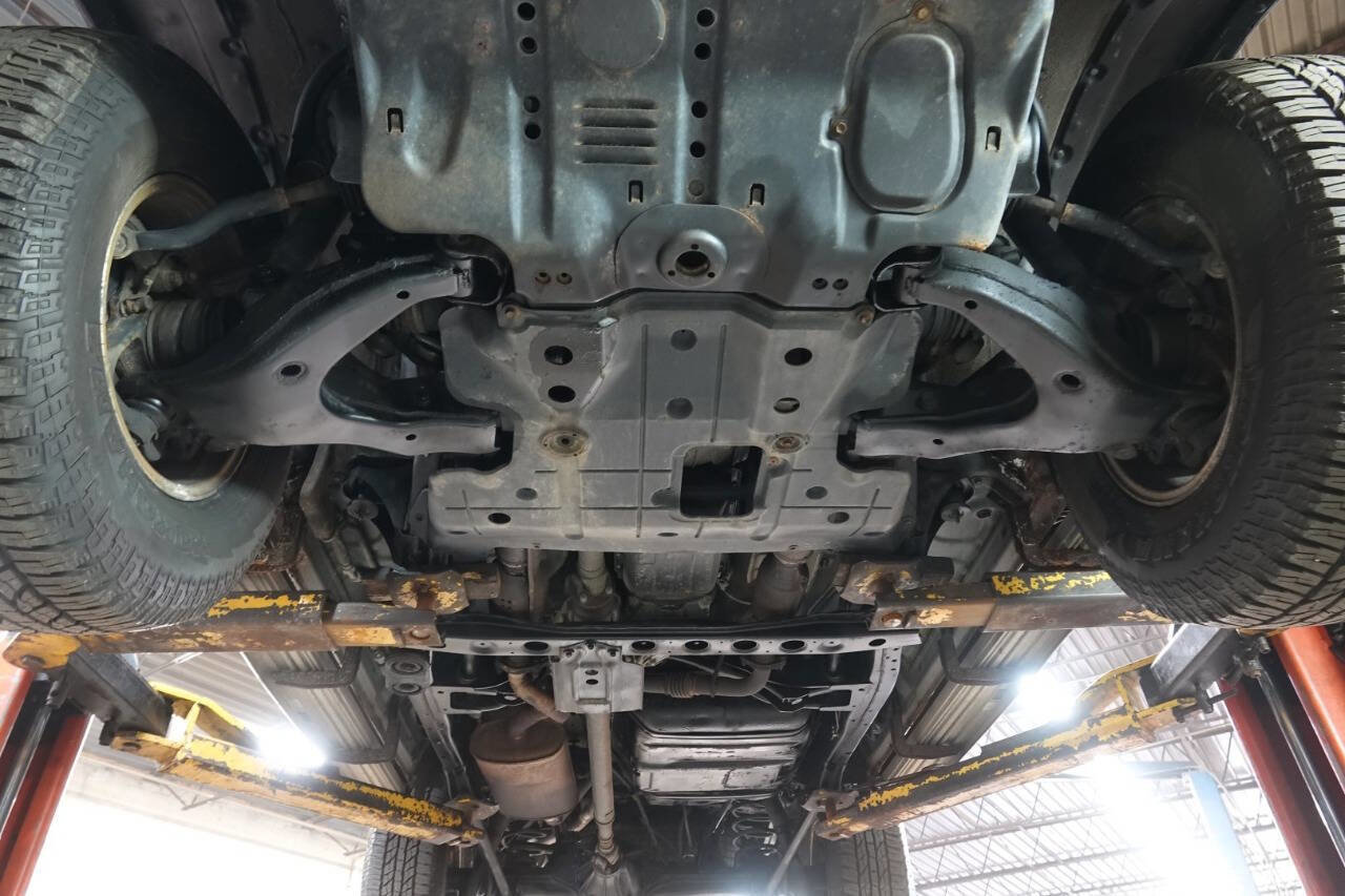 Used 2002 Toyota Land Cruiser AWD/4WD image 5