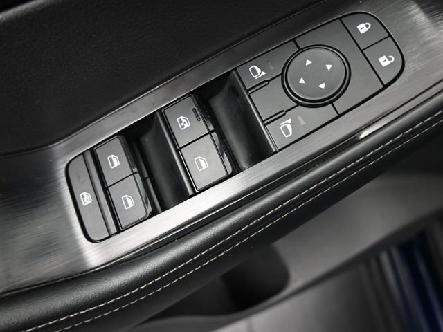 Used 2025 Nissan Rogue SV image 13