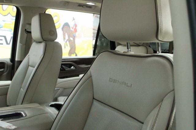 Used 2021 GMC Yukon Denali image 18