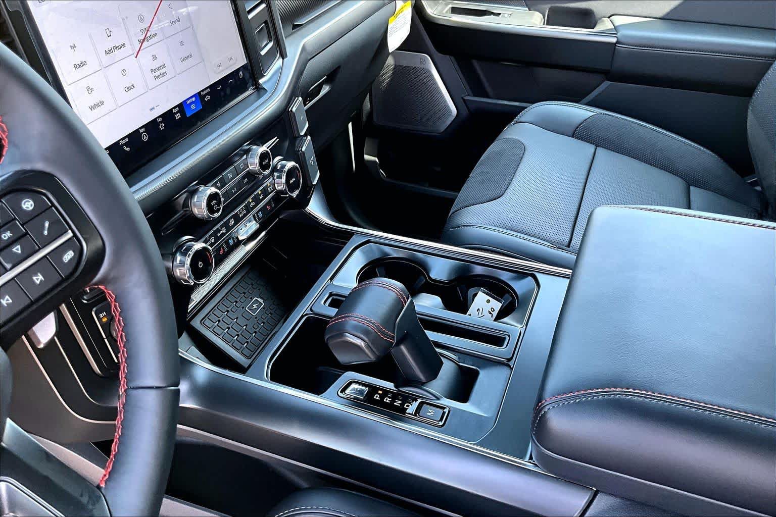 Used 2024 Ford F150 Raptor AWD/4WD image 17