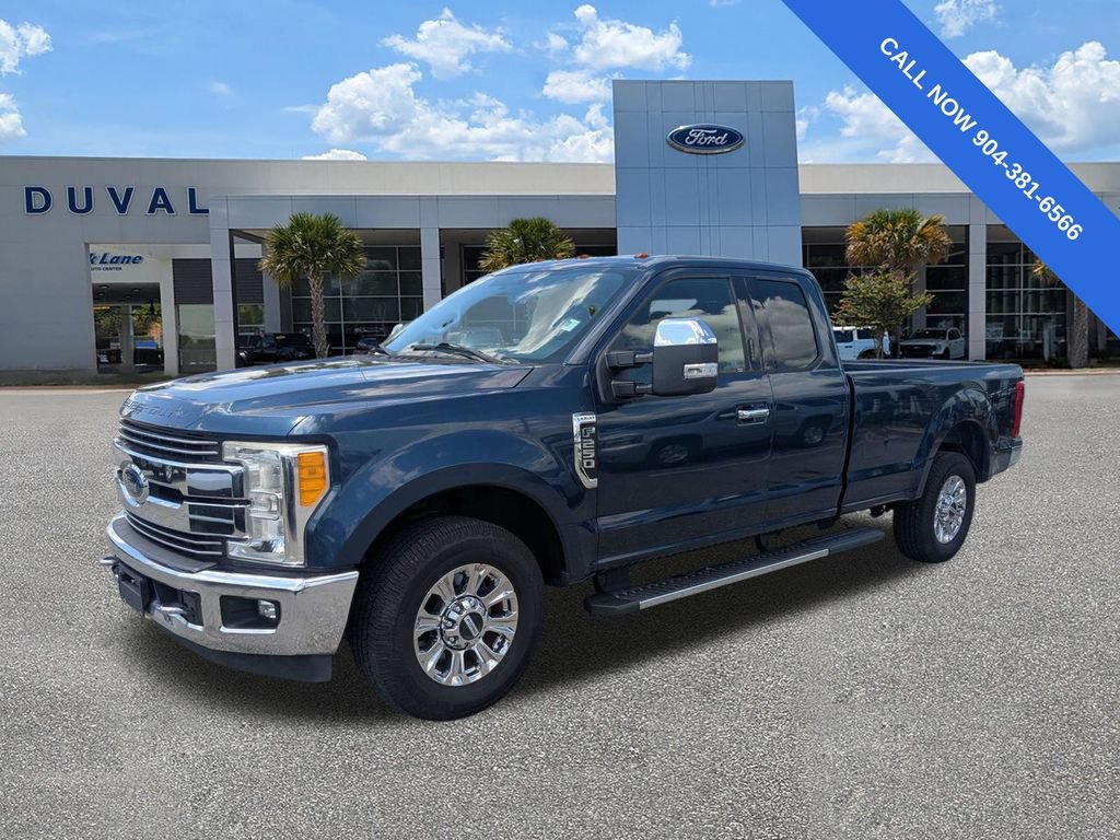 Used 2017 Ford F250 Lariat w/ Chrome Package RWD image 8
