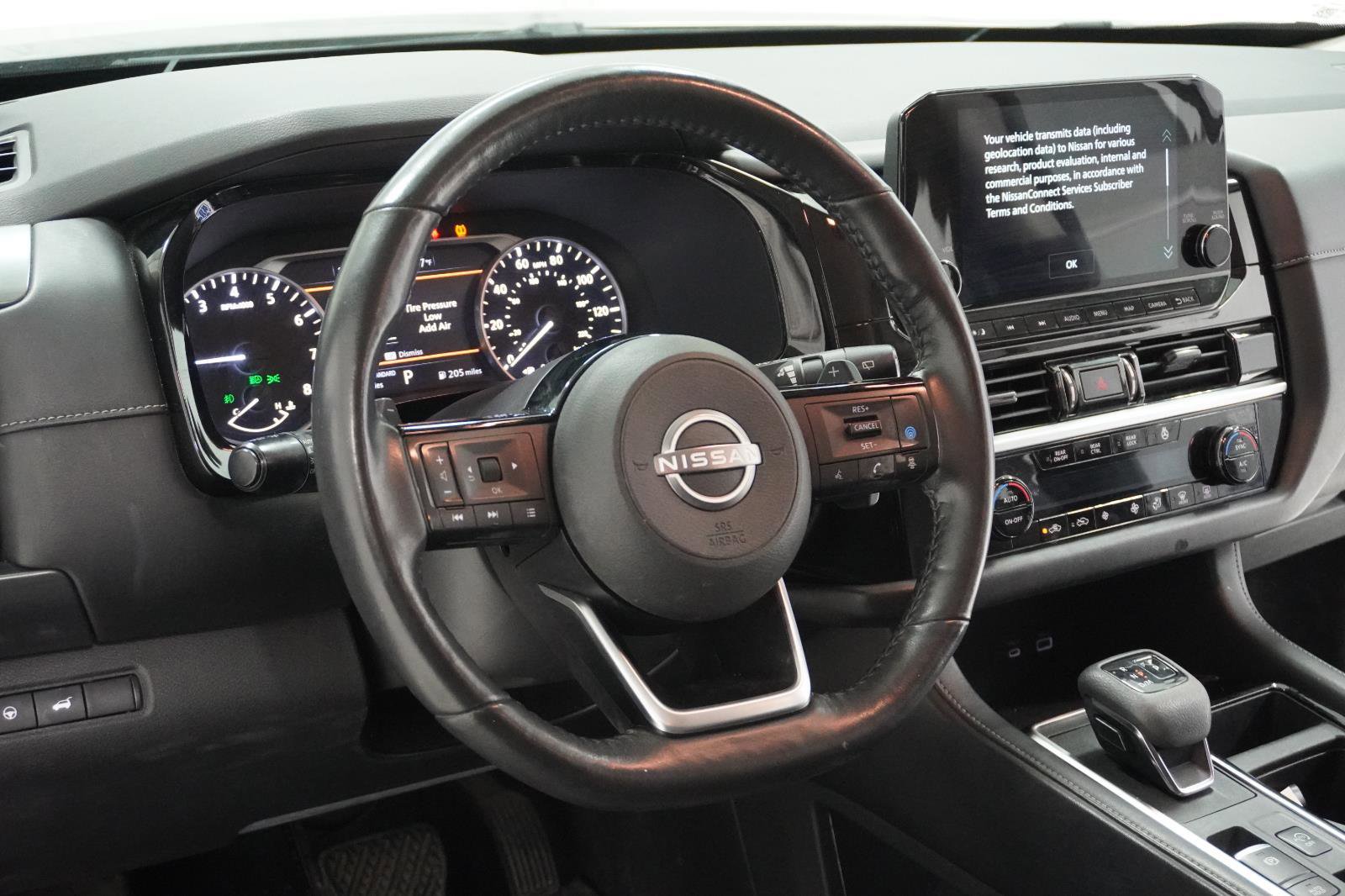 Used 2022 Nissan Pathfinder SL image 15
