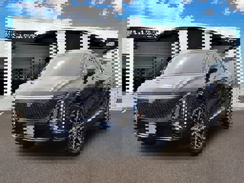 New 2026 Cadillac Lyriq Premium Luxury w/ LPO, Floor Liner Package