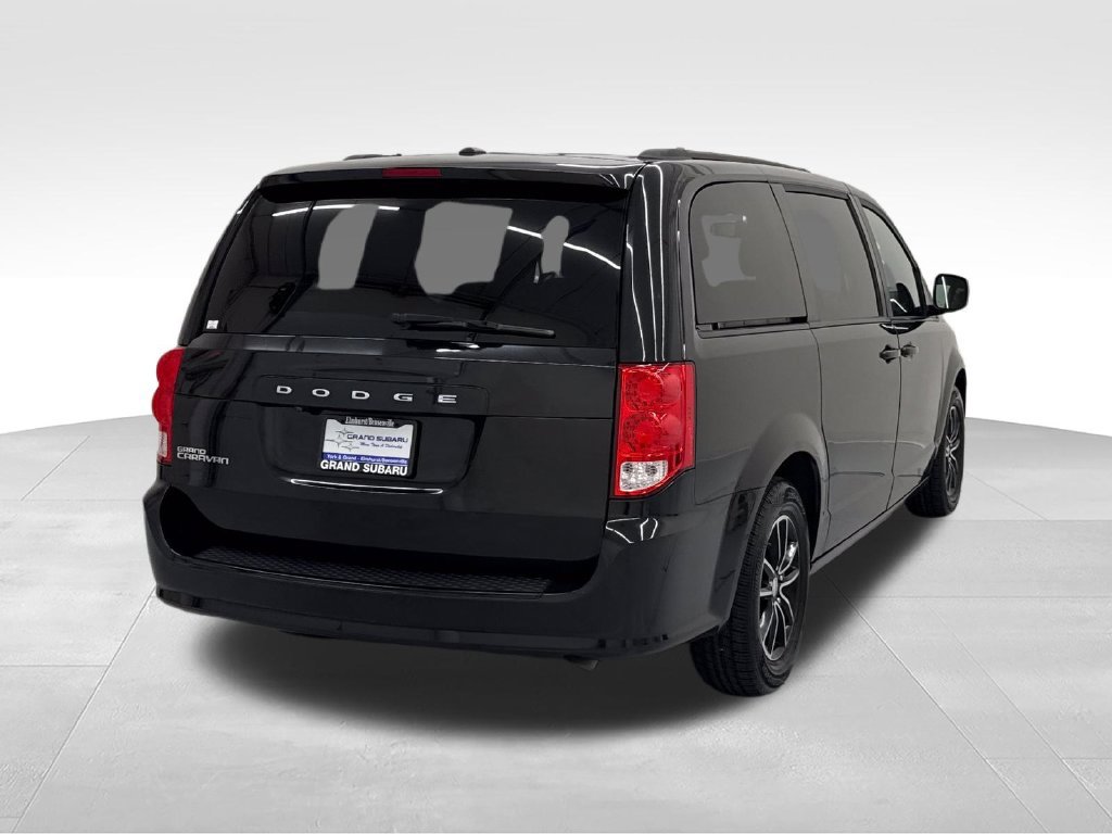 Used 2018 Dodge Grand Caravan SE FWD image 6