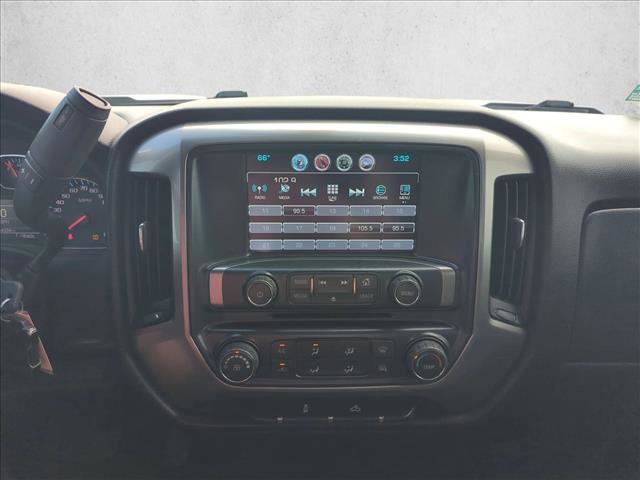 Used 2018 Chevrolet Silverado 1500 LT image 12