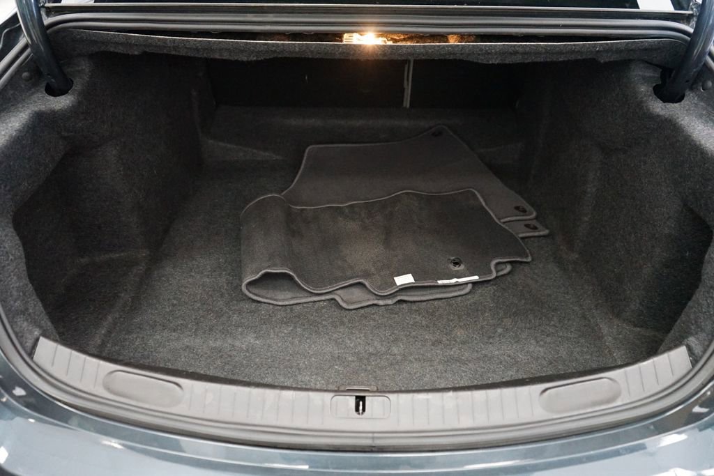 Used 2018 Chevrolet Impala LT FWD image 47