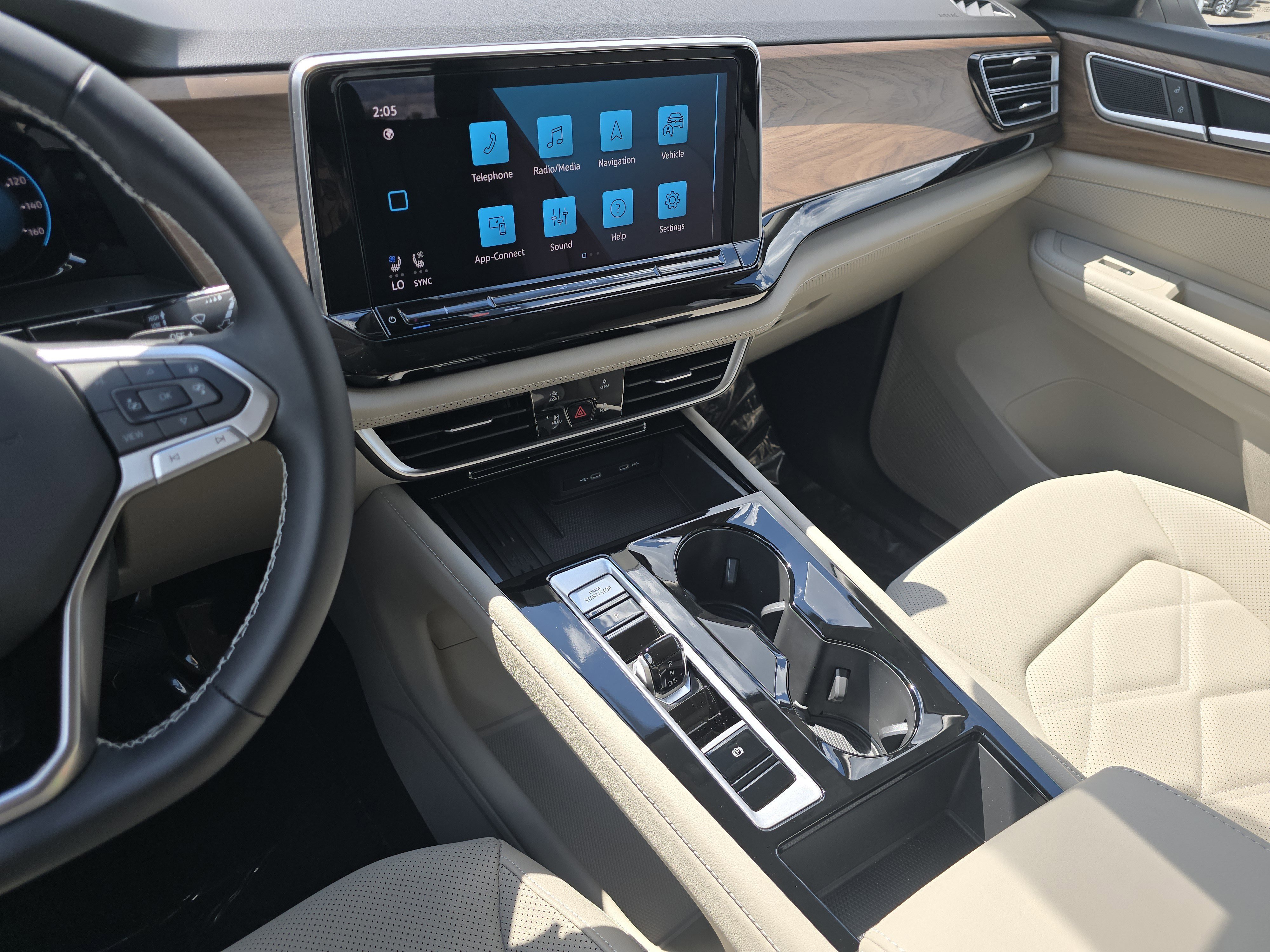 New 2026 Volkswagen Atlas SE image 23