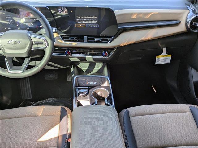 New 2025 Chevrolet Equinox ACTIV w/ Convenience Package III image 13