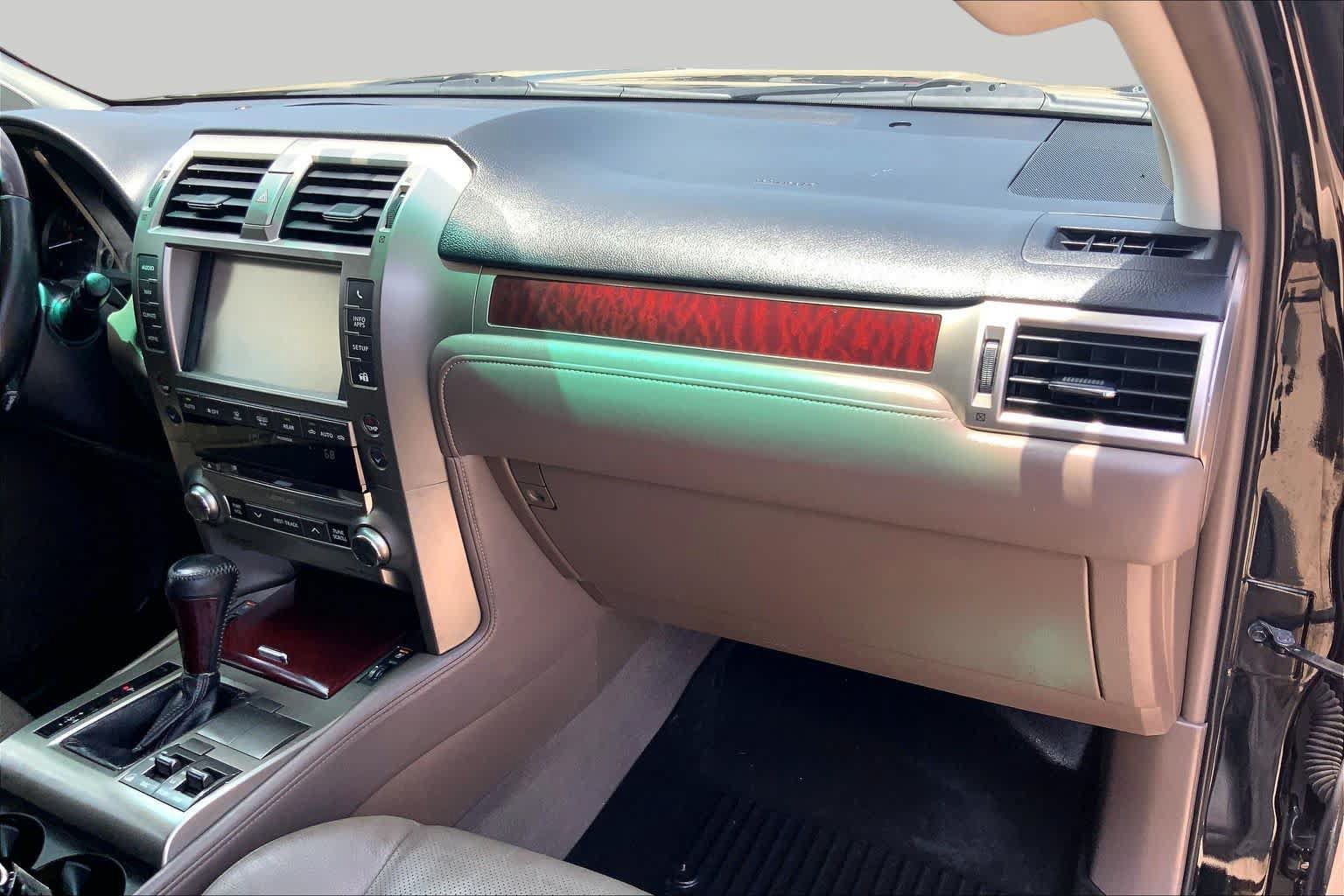 Used 2019 Lexus GX 460 Premium AWD/4WD image 19