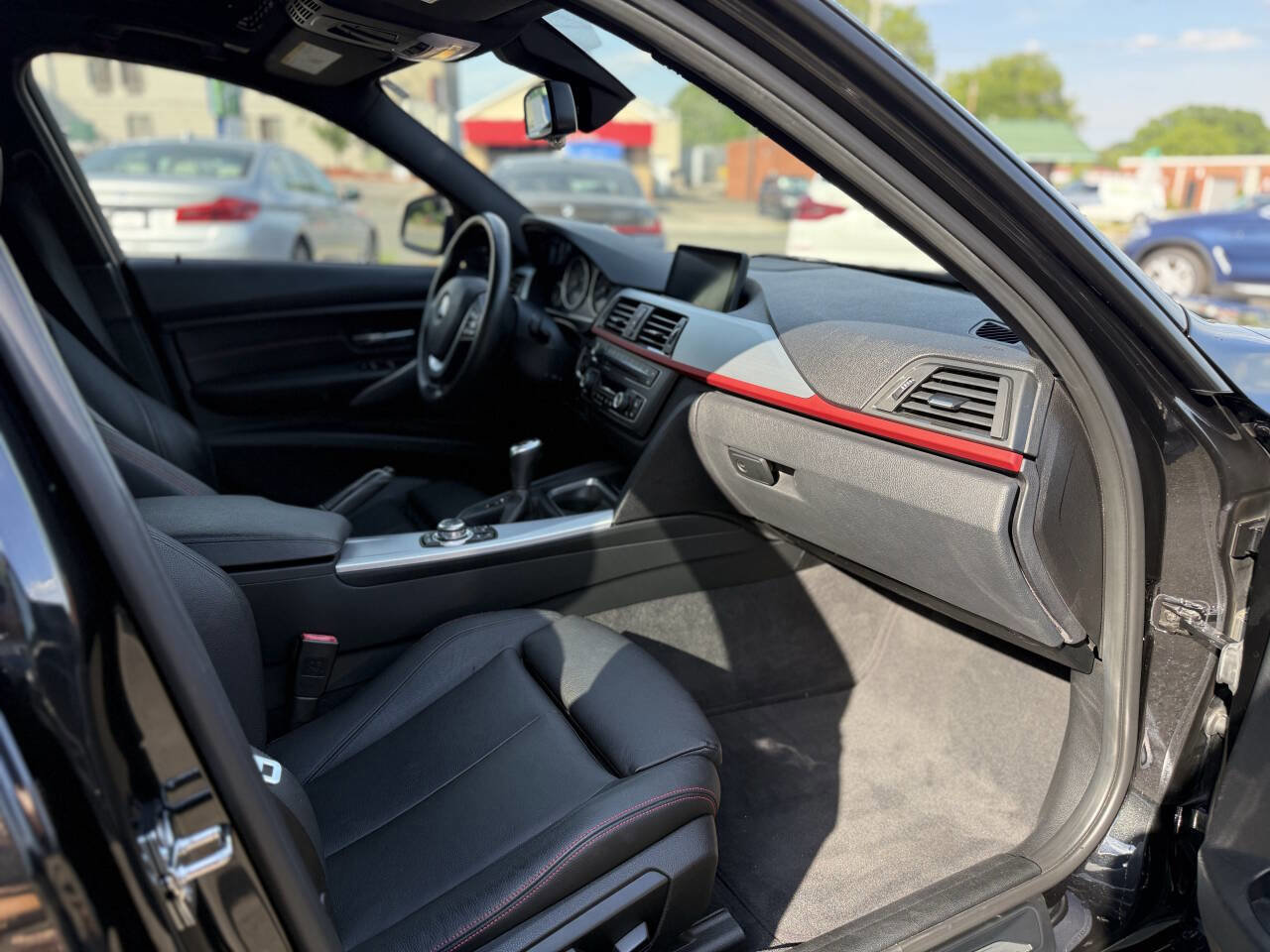 Used 2012 BMW 335i Sedan RWD image 21