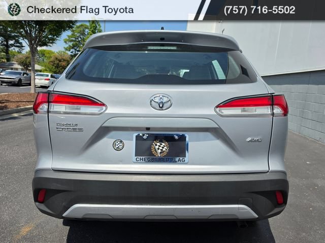 Used 2024 Toyota Corolla Cross L AWD/4WD image 4