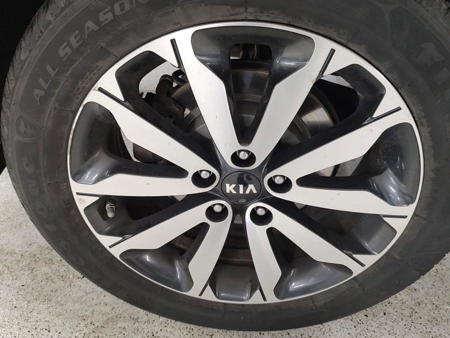 Used 2017 Kia Sportage EX image 30