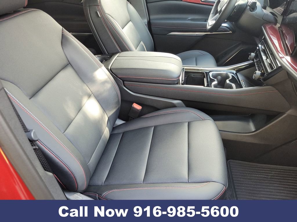 New 2025 Chevrolet Traverse Z71 w/ Enhanced Driving Package image 33