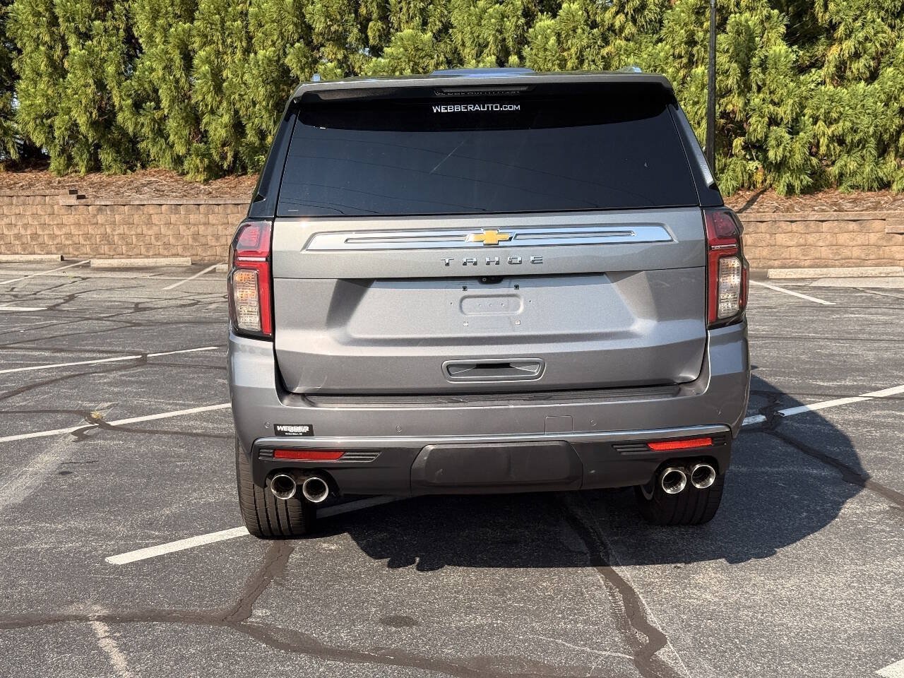 Used 2021 Chevrolet Tahoe High Country w/ Premium Package AWD/4WD image 4