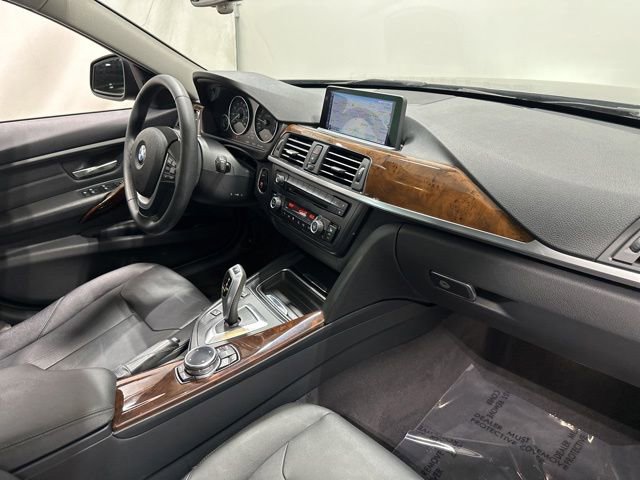 Used 2014 BMW 335i xDrive Sedan AWD/4WD image 14