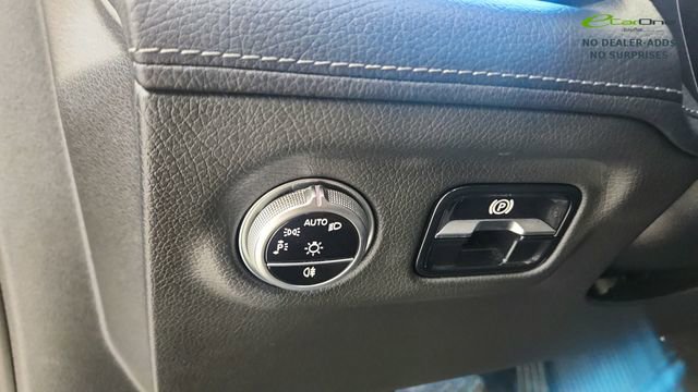 Used 2022 Mercedes-Benz EQS 450+ Sedan image 37