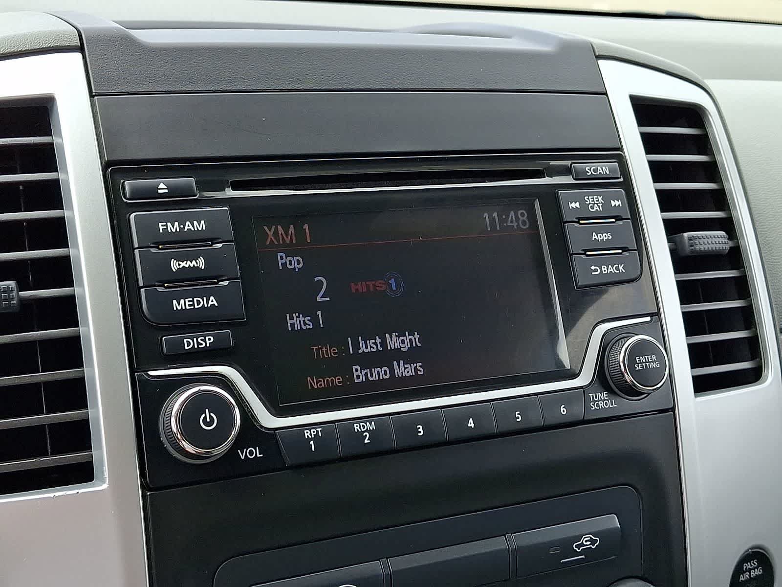 Used 2016 Nissan Frontier SV AWD/4WD image 18