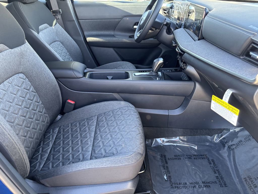 New 2026 Nissan Kicks SV image 9