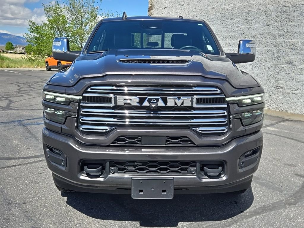 Used 2025 RAM 3500 Laramie w/ Sport Appearance Package AWD/4WD image 9