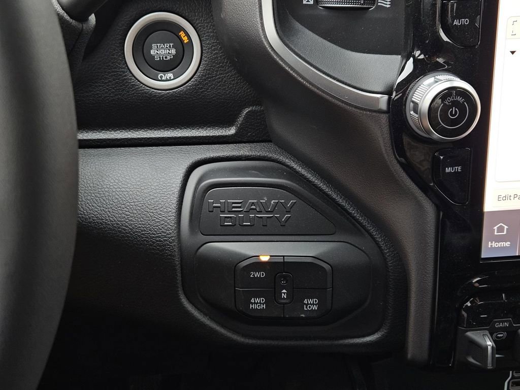 New 2026 RAM 2500 Big Horn AWD/4WD image 20