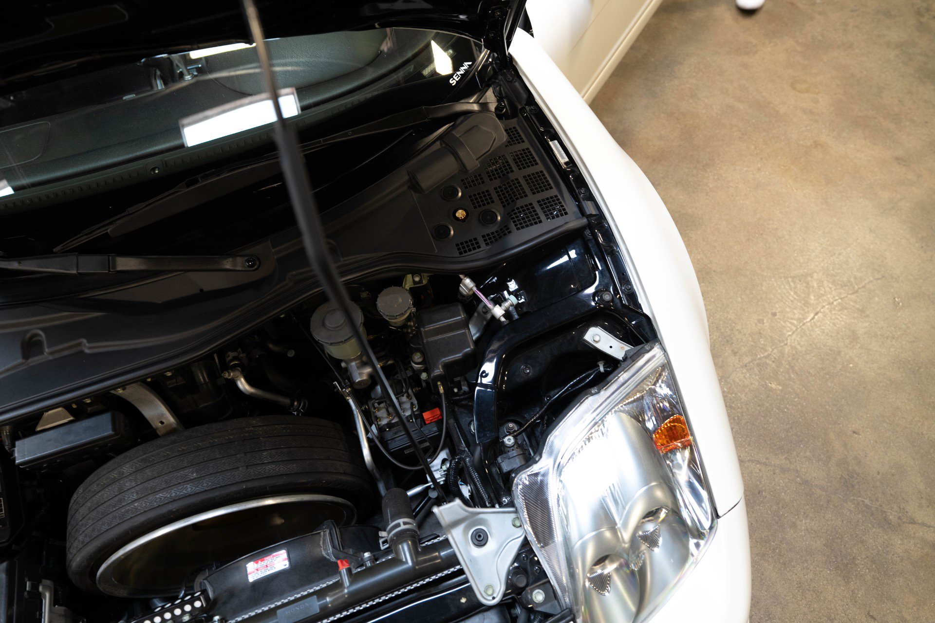 Used 2003 Acura NSX T image 96