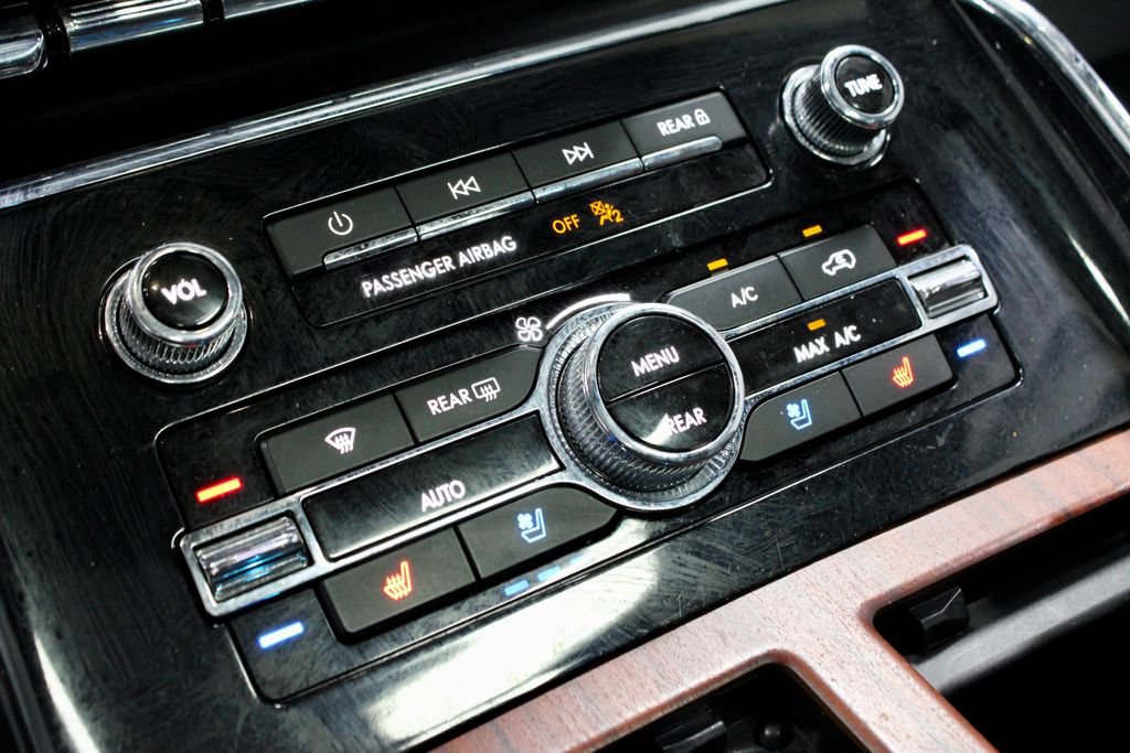 Used 2023 Lincoln Navigator L Reserve AWD/4WD image 33