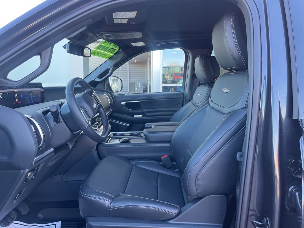 New 2026 Ford Expedition Platinum w/ Stealth Appearance Package image 12