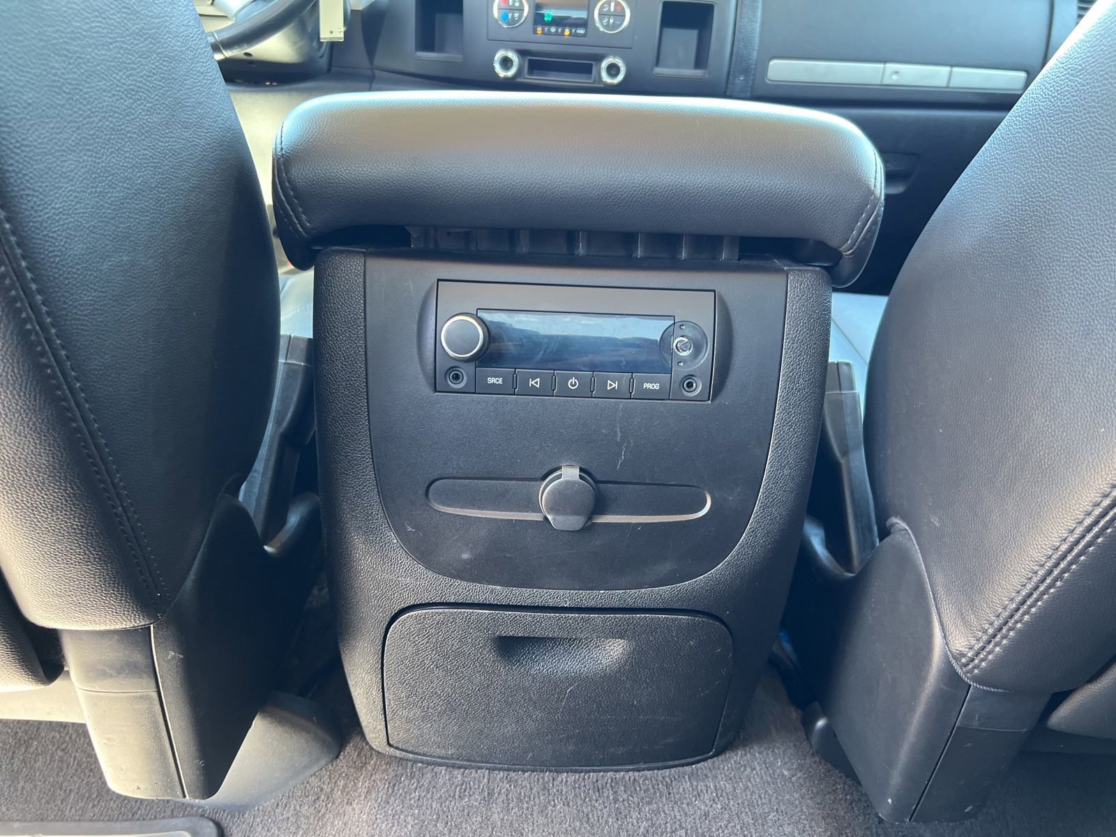 Used 2008 Chevrolet Silverado 3500 LT RWD image 25