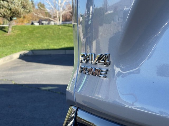 Used 2023 Toyota RAV4 SE image 7