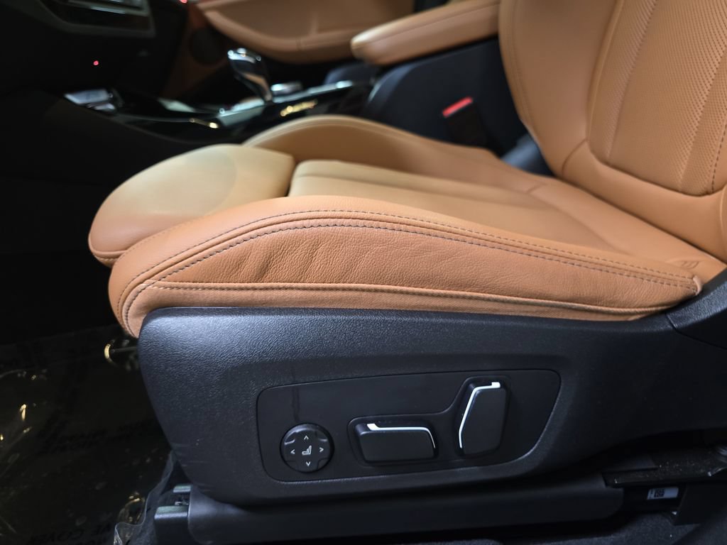 Used 2024 BMW X3 sDrive30i w/ Convenience Package RWD image 25