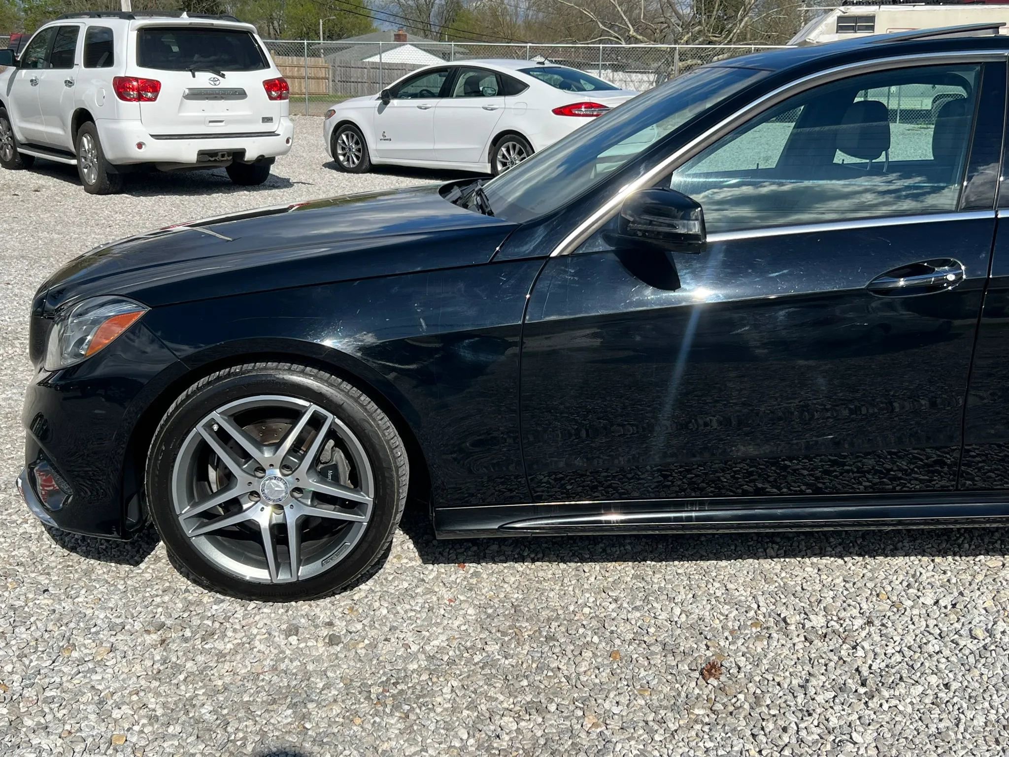 Used 2015 Mercedes-Benz E 350 4MATIC Sedan image 4