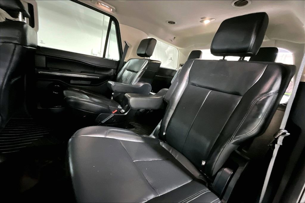 Used 2022 Ford Expedition XLT RWD image 35