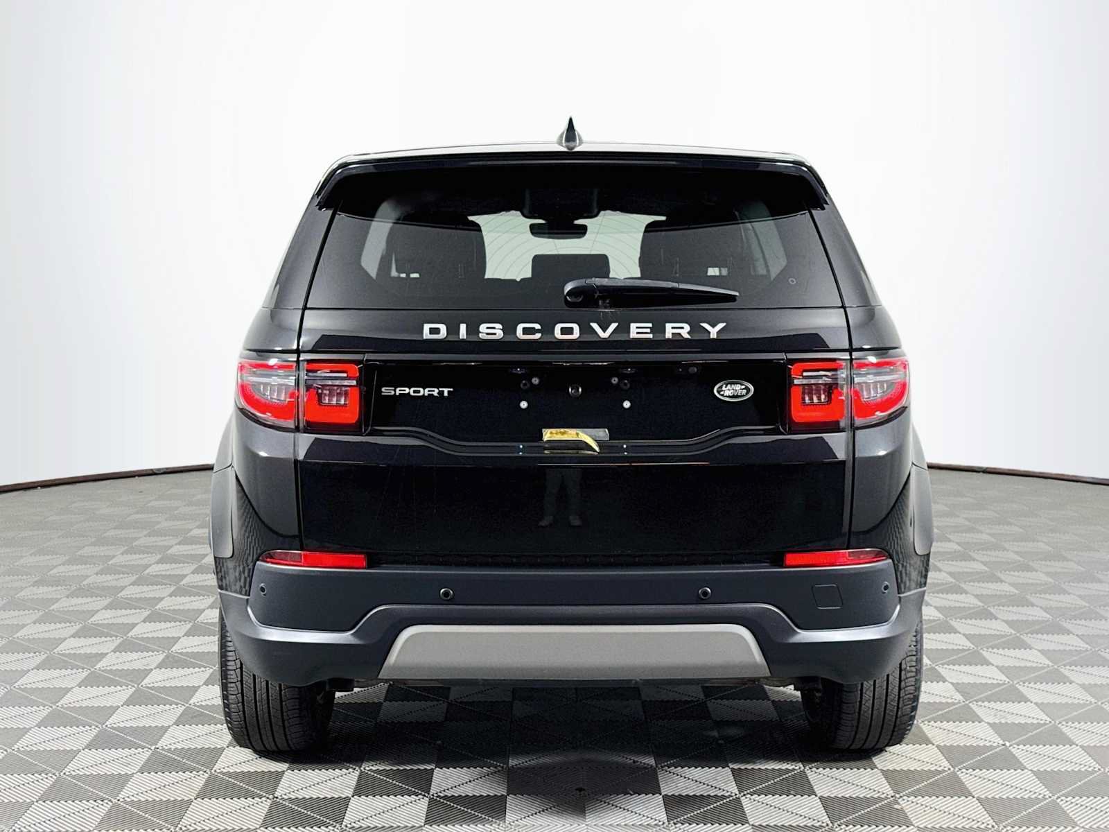 Used 2021 Land Rover Discovery Sport SE AWD/4WD image 6