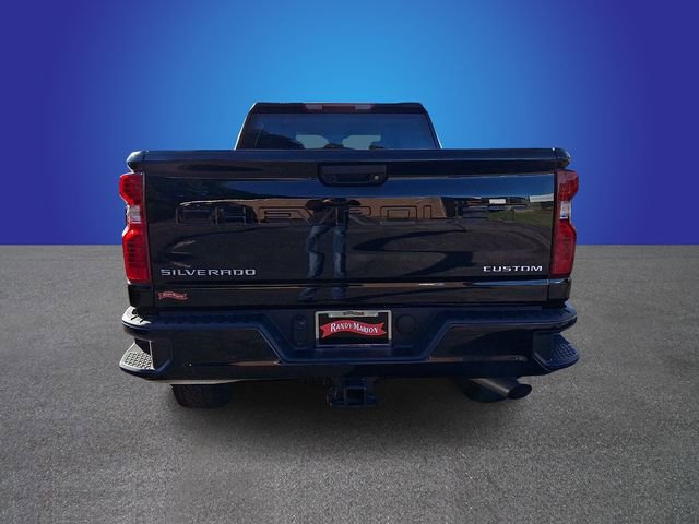 Used 2025 Chevrolet Silverado 2500 Custom AWD/4WD image 5