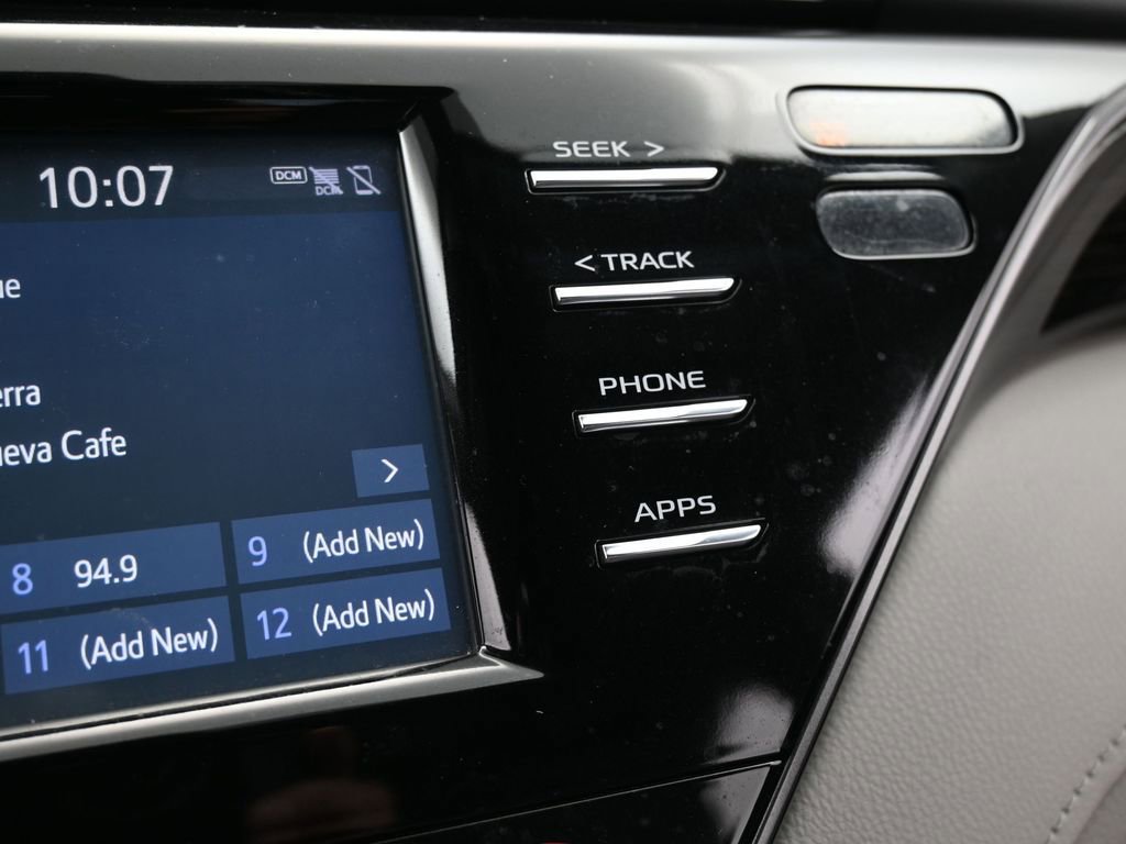 Used 2019 Toyota Camry LE image 24